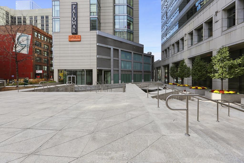 Bridgestreet At State And Grand Aparthotel Chicago Exterior foto